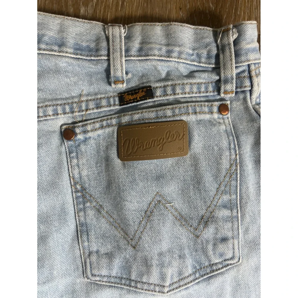 Wrangler Cowboy Cut Relaxed Fit Light Wash Jeans 38x34 1013MWZGH Mens Denim - Picture 4 of 4